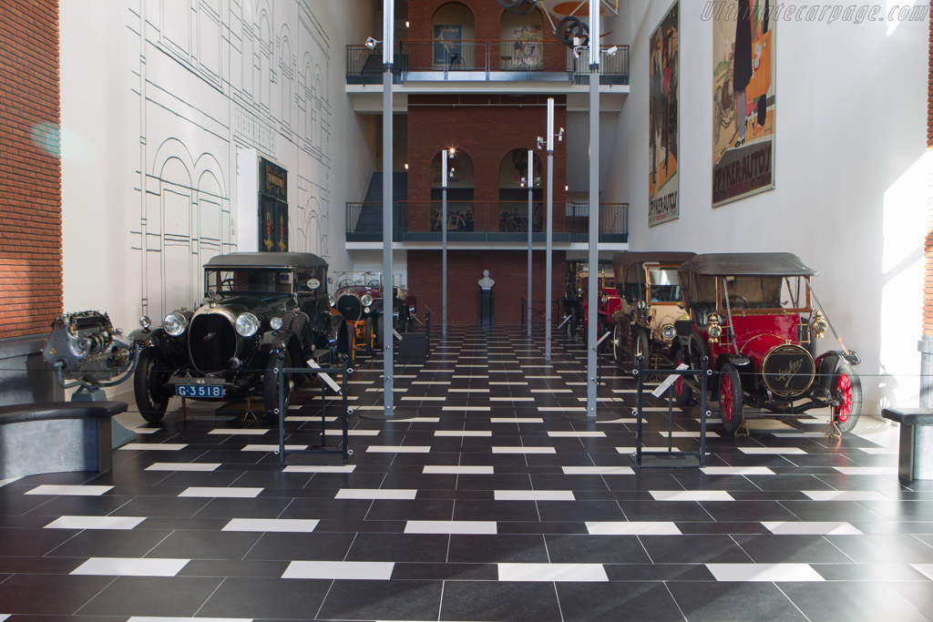 Spyker display   - The Louwman Museum
