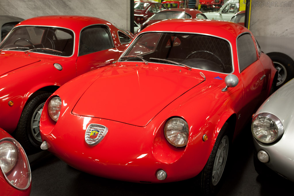Fiat Abarth 700 BA/RM   - Maranello Rosso