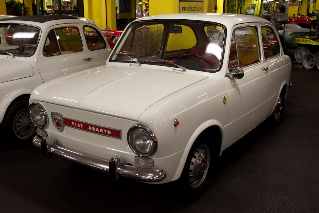 Fiat Abarth 850   - Maranello Rosso