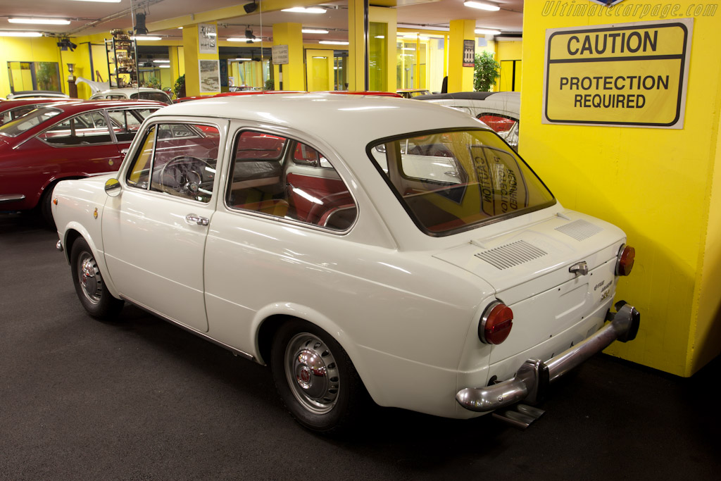 Fiat Abarth 850   - Maranello Rosso