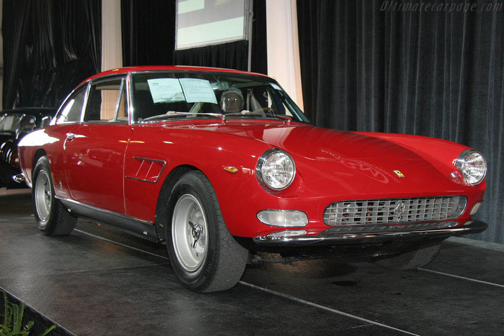 Ferrari 330 GT 2+2 Series II - Chassis: 09305  - 2006 Meadow Brook Concours d'Elegance