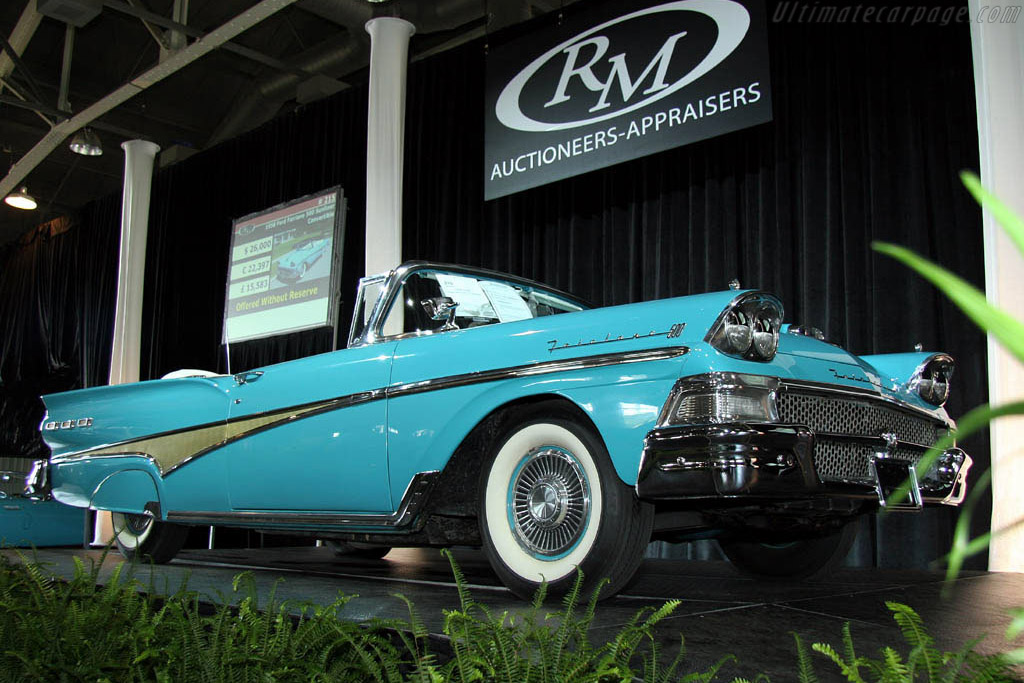 Ford Fairlane 500 Sunliner Convertible - Chassis: G8MC104765  - 2006 Meadow Brook Concours d'Elegance