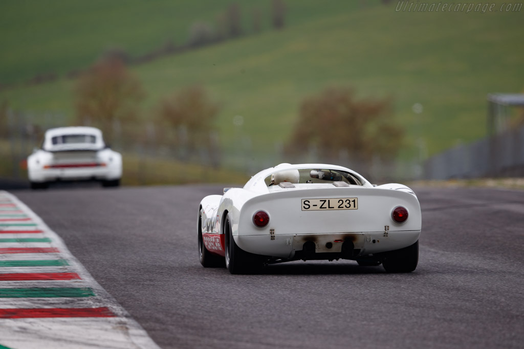 Porsche 910 - Chassis: 910-005 - Driver: Jürgen Rudolph - 2022 Mugello Classic