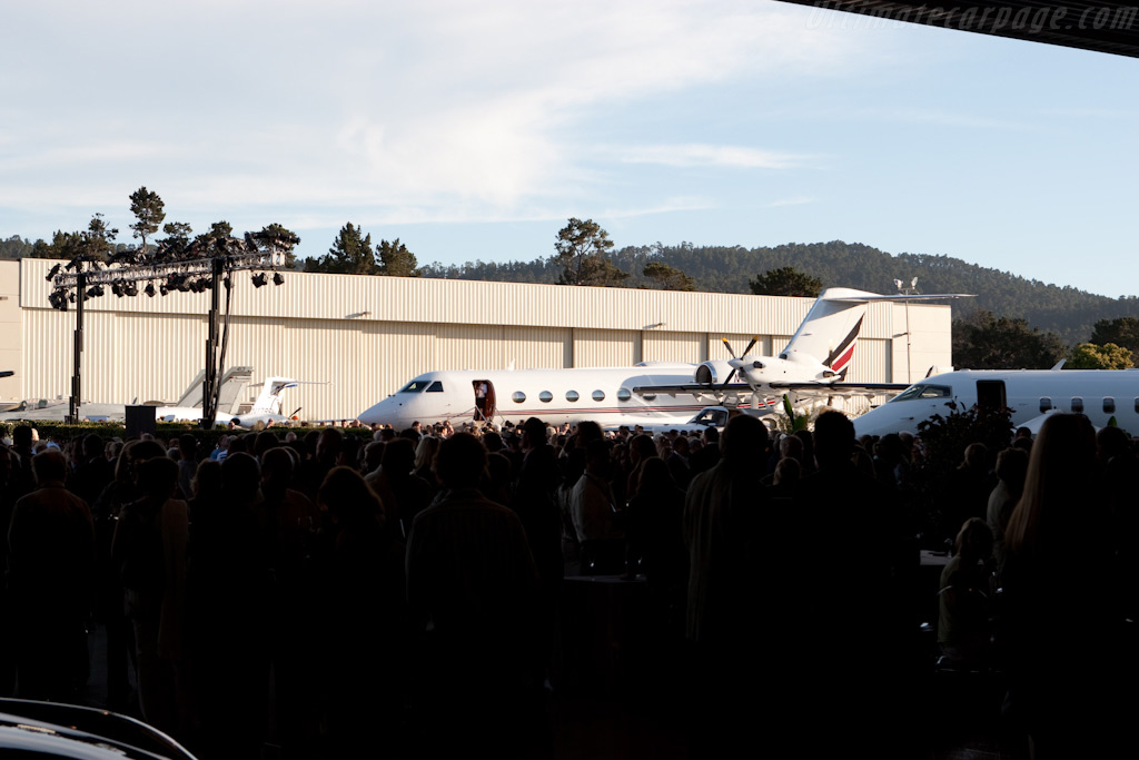 Welcome to the Monterey Jet Center   - 2009 Monterey Classic Car Week