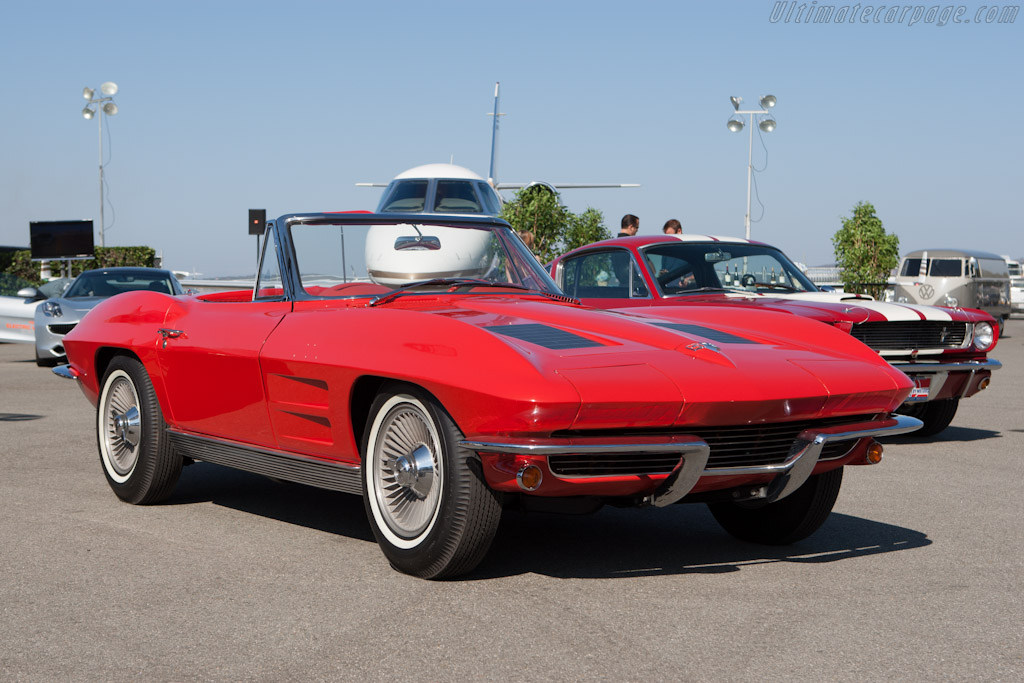 Chevrolet Corvette   - 2012 McCall Motorworks Revival