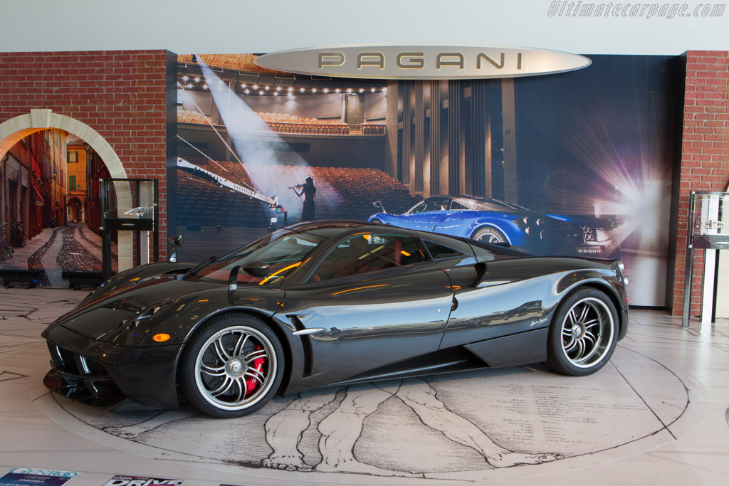 Pagani Huayra   - 2013 McCall Motorworks Revival