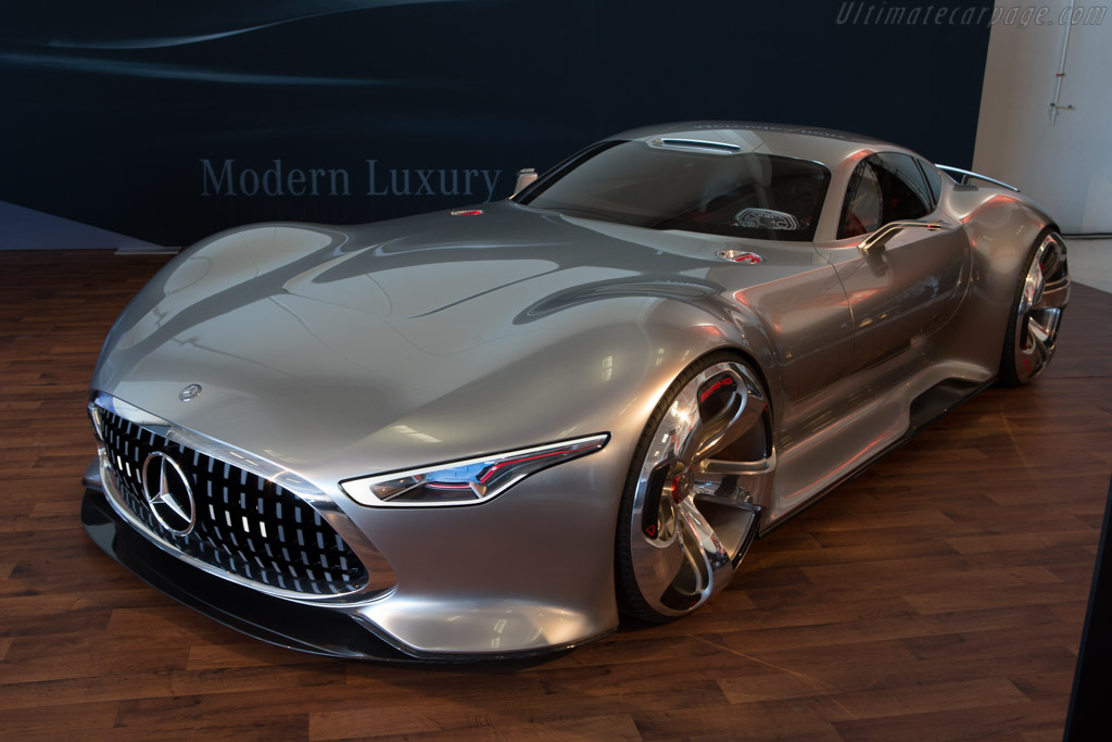 Mercedes-Benz AMG Vision Gran Turismo   - 2014 McCall Motorworks Revival