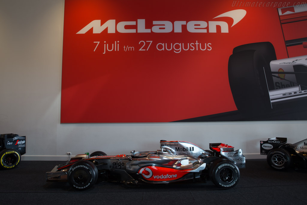 McLaren MP4/23 Mercedes   - McLaren at the Louwman Museum