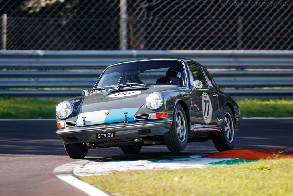 Porsche 911 - Chassis: 302285 - Driver: Mark Sumpter / Andrew Jordan - 2019 Monza Historic