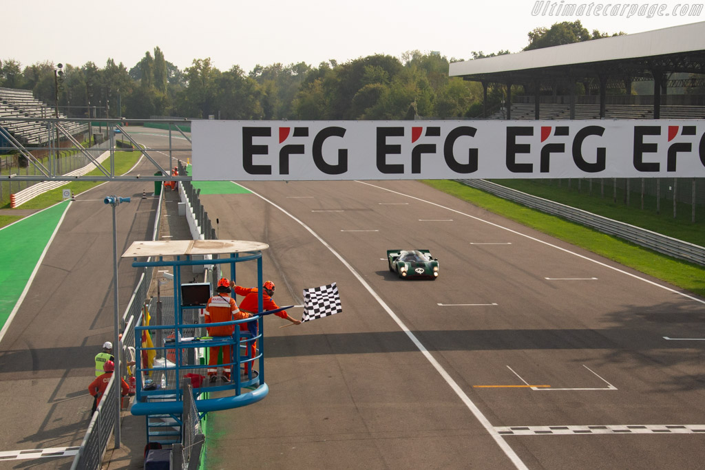 Lola T70 Mk3b - Chassis: SL76/147 - Driver: David Hart / Nicky Pastorelli - 2020 Monza Historic