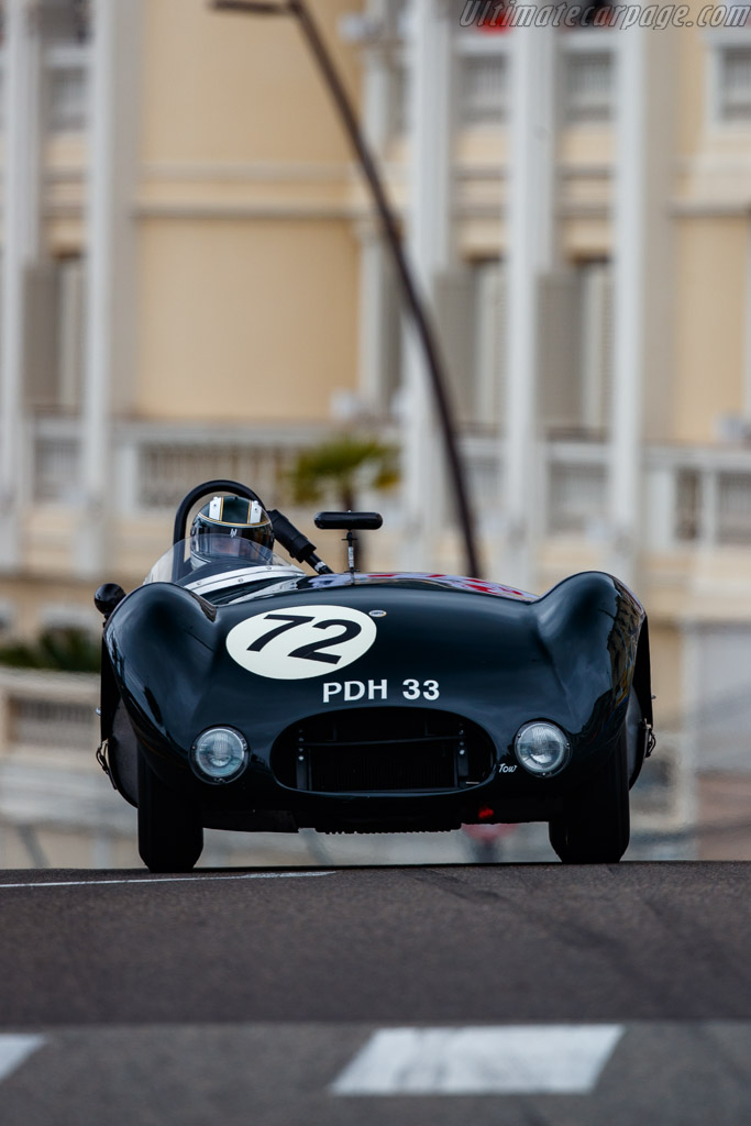 Cooper T33