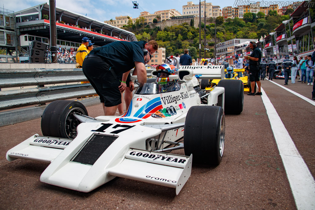 Shadow DN8