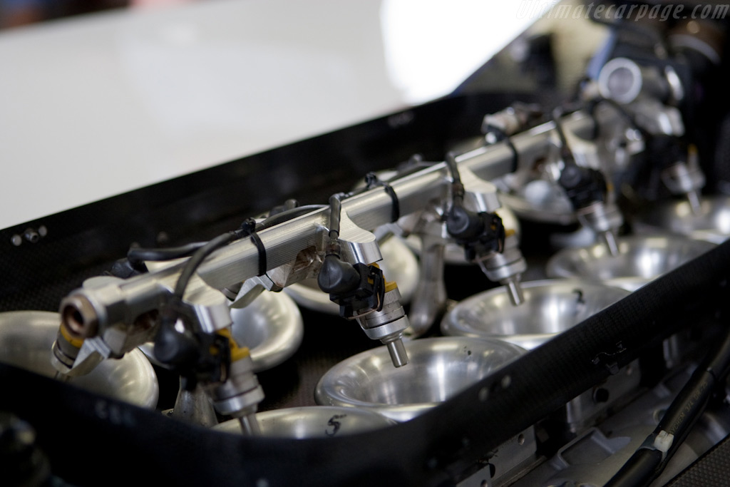 Renault V10   - 2009 Modena Trackdays