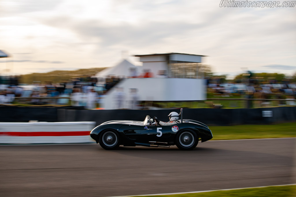 Jaguar XK120 Mistral