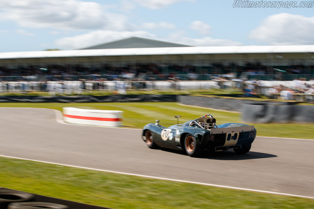 Lola T70 Spyder Chevrolet