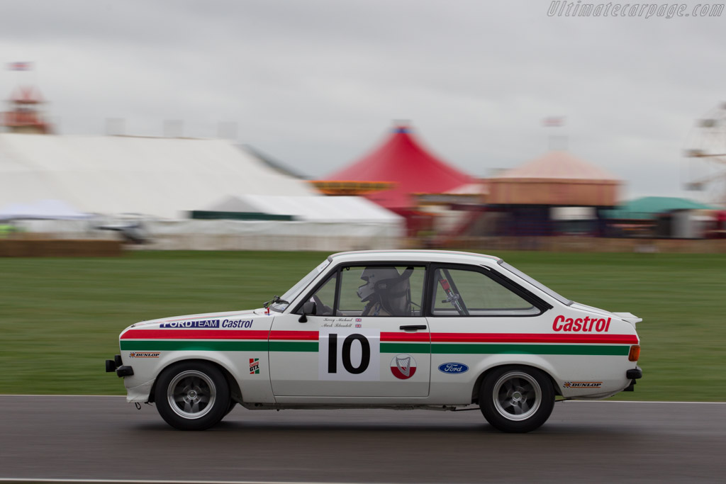 Ford Escort RS2000  - Entrant: Michael Kerry - Driver: Mark Blundell / Michael Kerry - 2017 Goodwood Members' Meeting