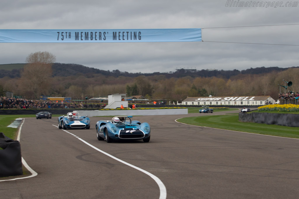 Lola T70 Spyder - Chassis: SL70/13 - Entrant: Howard Jones - Driver: Simon Hadfield - 2017 Goodwood Members' Meeting