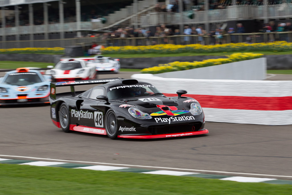 Porsche 911 GT1 - Chassis: 993-GT1-109 - Driver: Mark Sumpter - 2017 Goodwood Members' Meeting