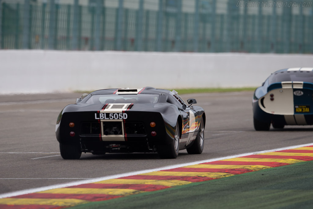 Ford GT40 - Chassis: GT40P/1023 - Entrant: Christian Glaesel - 2015 Modena Trackdays