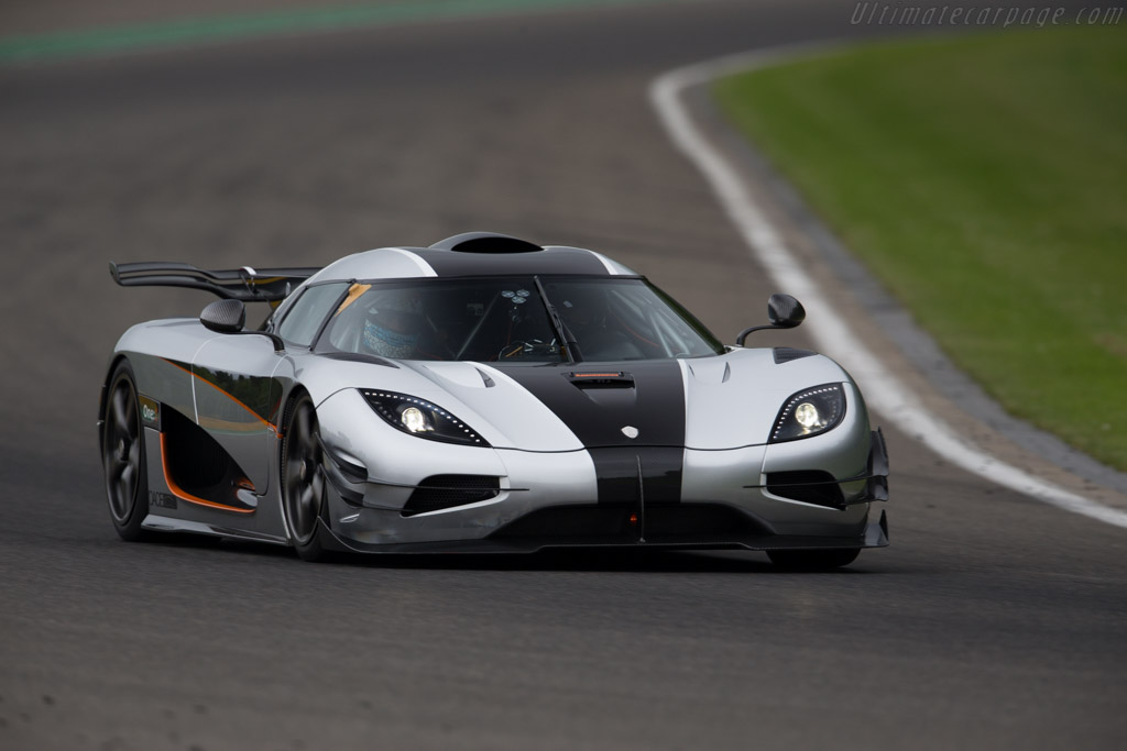 Koenigsegg One:1 - Chassis: 7106  - 2015 Modena Trackdays