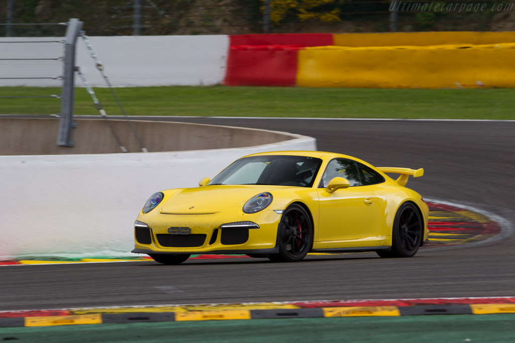 Porsche 911 GT3   - 2015 Modena Trackdays