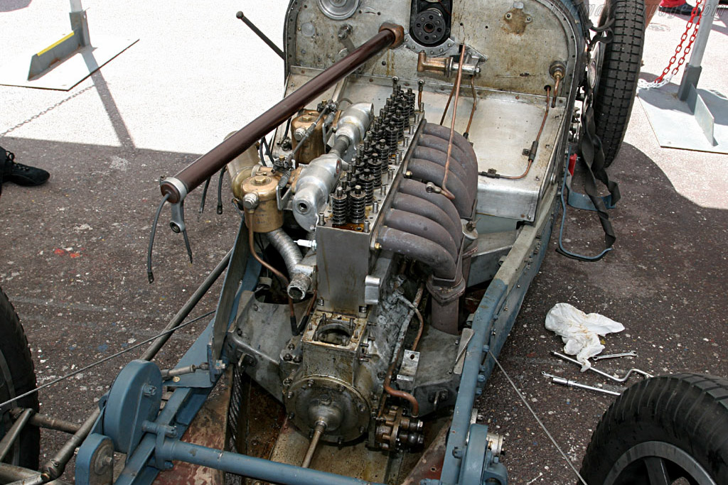 Bugatti full frontal nudity   - 2006 Monaco Historic Grand Prix