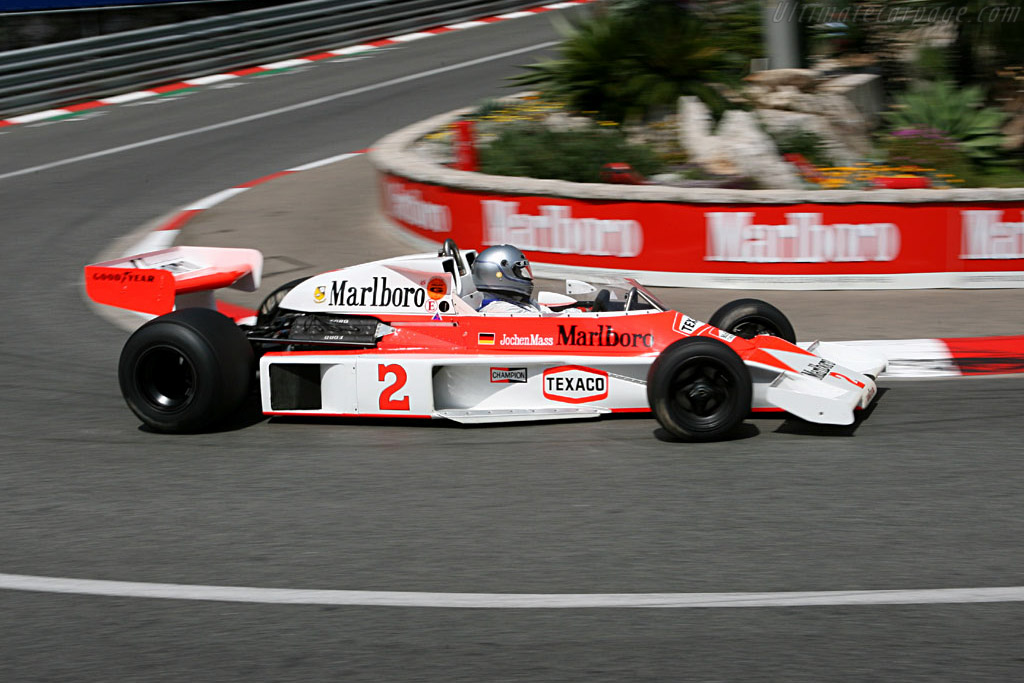 McLaren M23 - Chassis: M23-12  - 2006 Monaco Historic Grand Prix