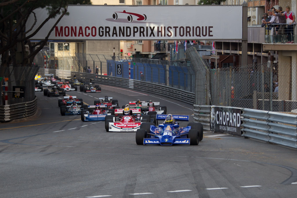 Hesketh 308E Cosworth - Chassis: 308E / 1 - Driver: Michael Lyons - 2014 Monaco Historic Grand Prix