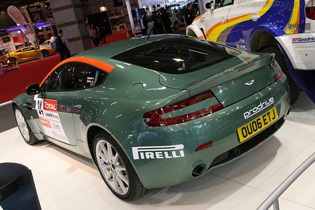 Aston Martin V8 Vantage Rallye   - 2006 Mondial de l'Automobile Paris