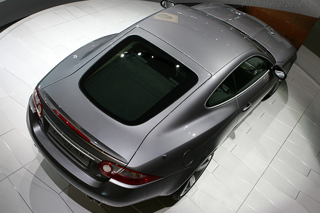 Jaguar XKR   - 2006 Mondial de l'Automobile Paris