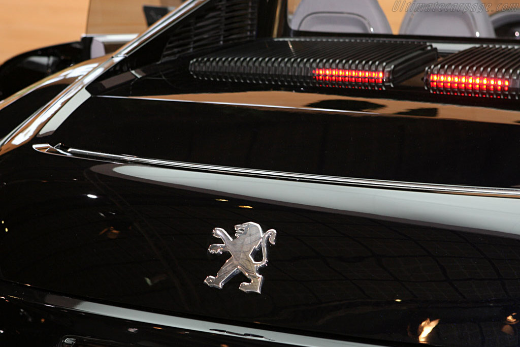 Peugeot 908 RC Concept   - 2006 Mondial de l'Automobile Paris