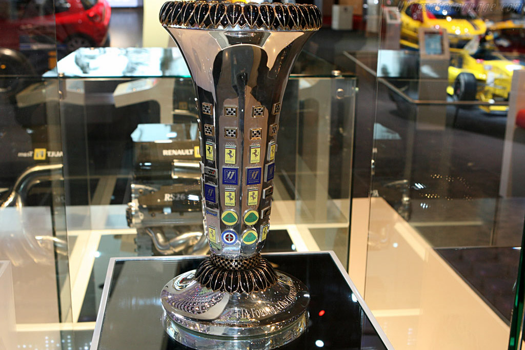 Renault: World Champions   - 2006 Mondial de l'Automobile Paris