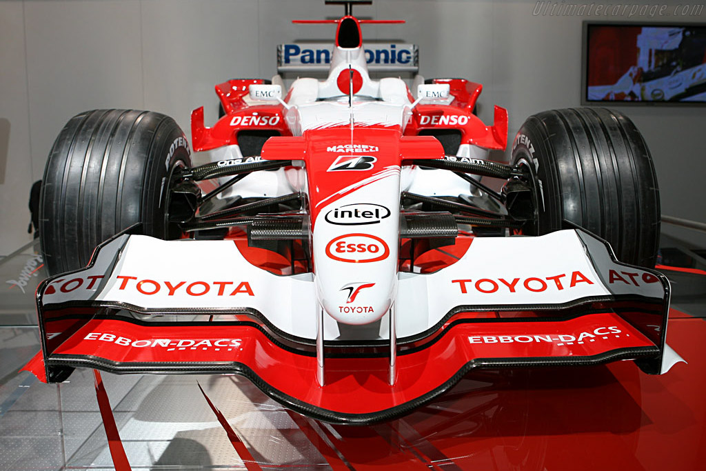 Toyota TF106   - 2006 Mondial de l'Automobile Paris
