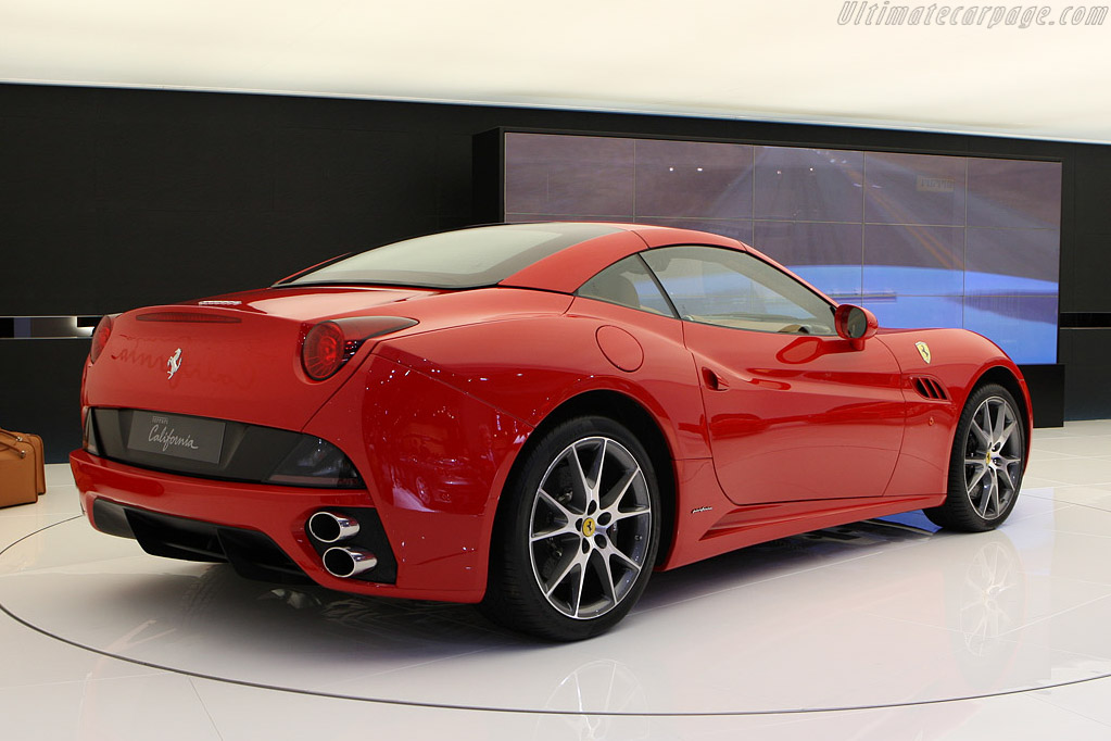 Ferrari California   - 2008 Mondial de l'Automobile Paris