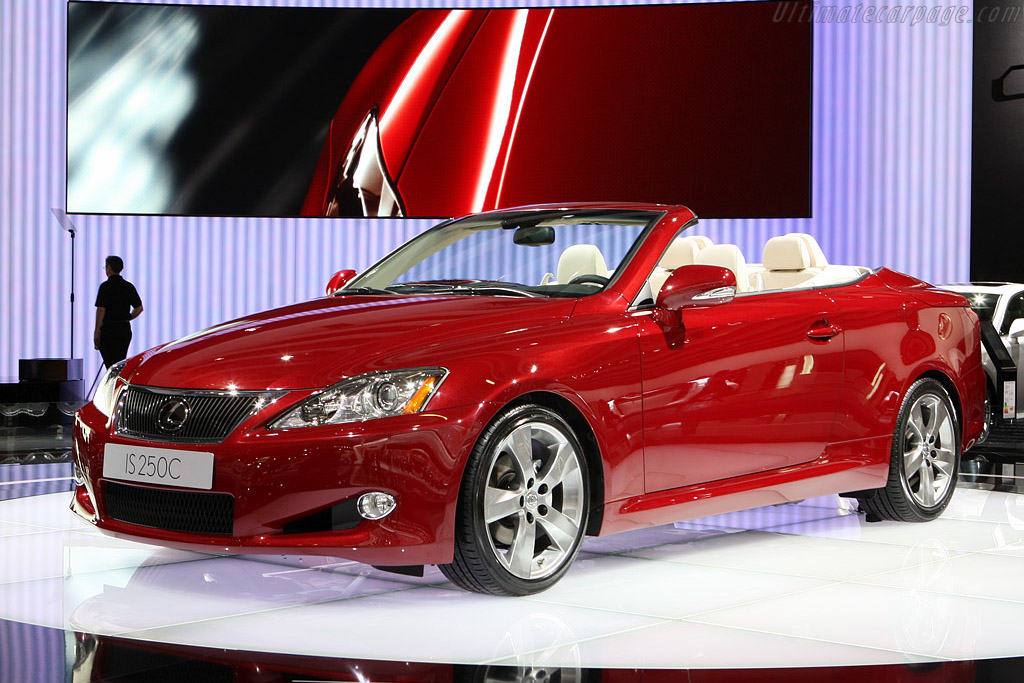 Lexus IS 250C   - 2008 Mondial de l'Automobile Paris