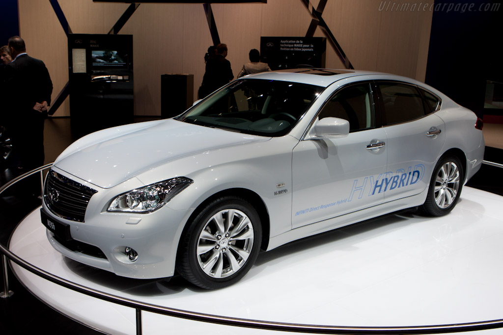 Infiniti M35h   - 2010 Mondial de l'Automobile Paris