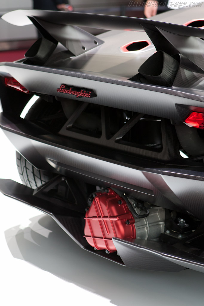 Lamborghini Sesto Elemento   - 2010 Mondial de l'Automobile Paris