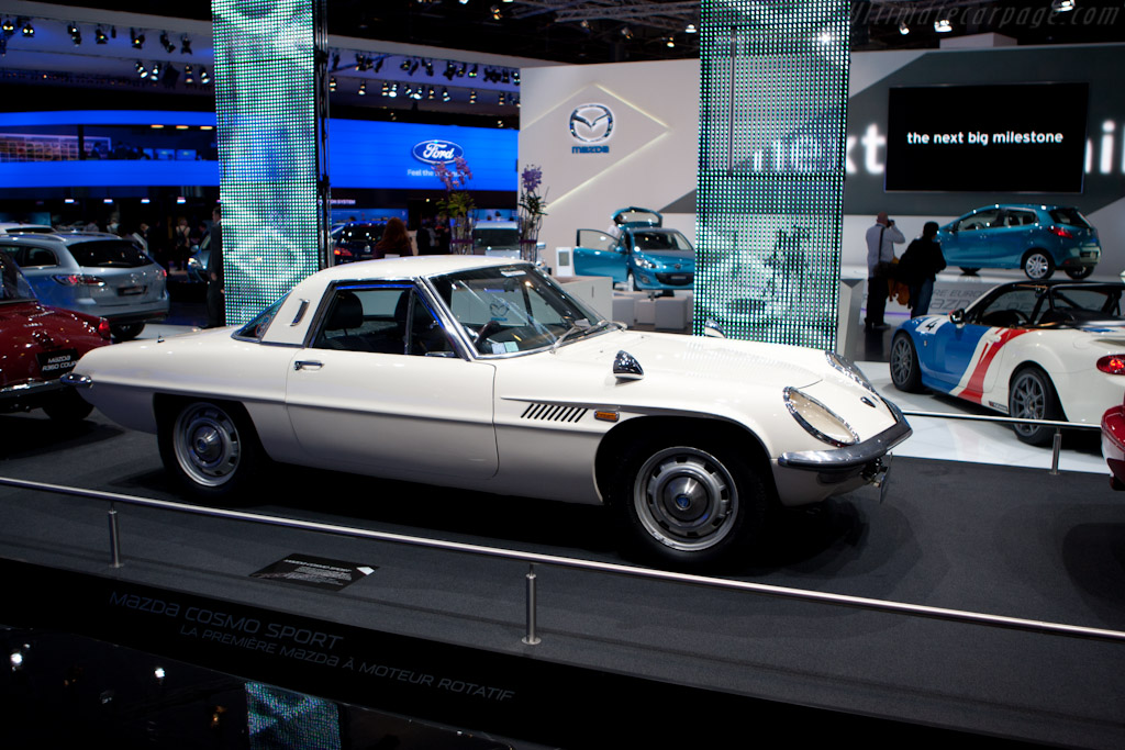 Mazda Cosmo   - 2010 Mondial de l'Automobile Paris