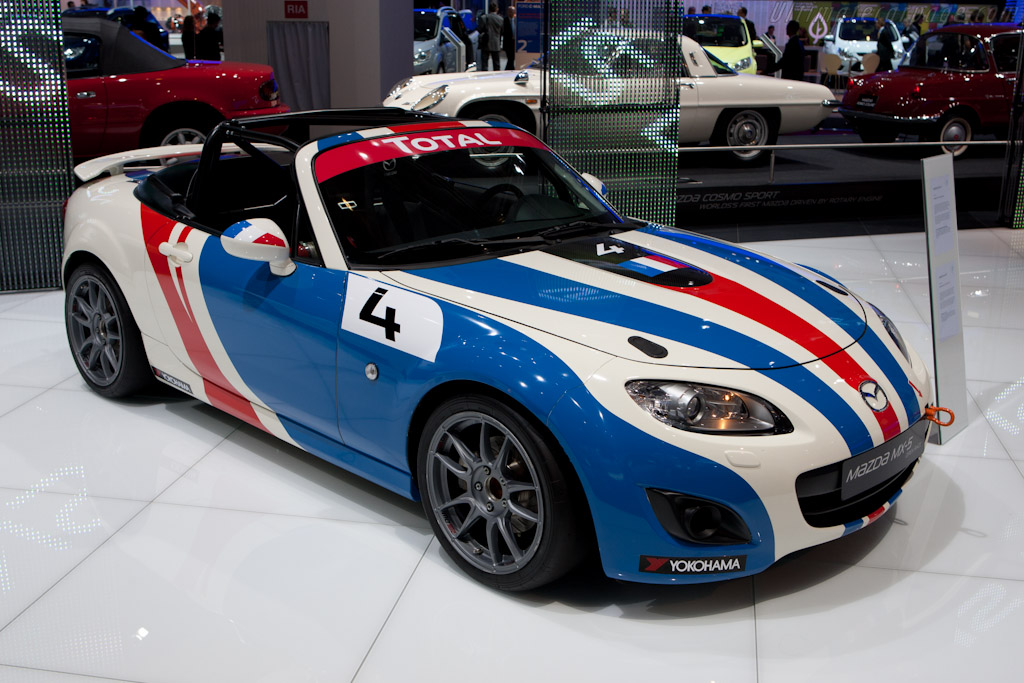 Mazda MX-5   - 2010 Mondial de l'Automobile Paris
