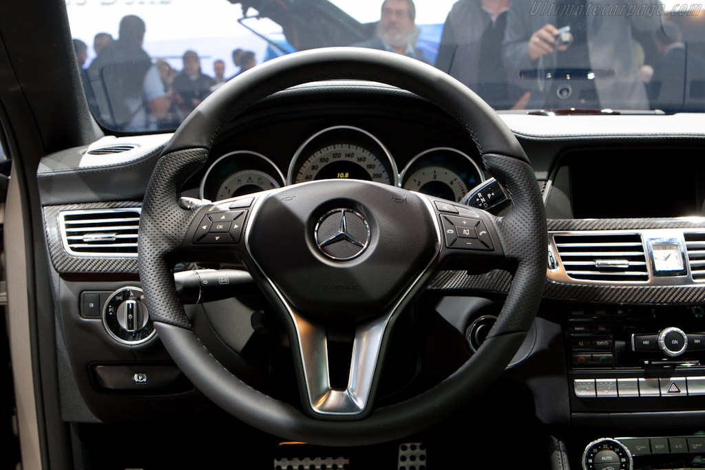 Mercedes-Benz CLS   - 2010 Mondial de l'Automobile Paris