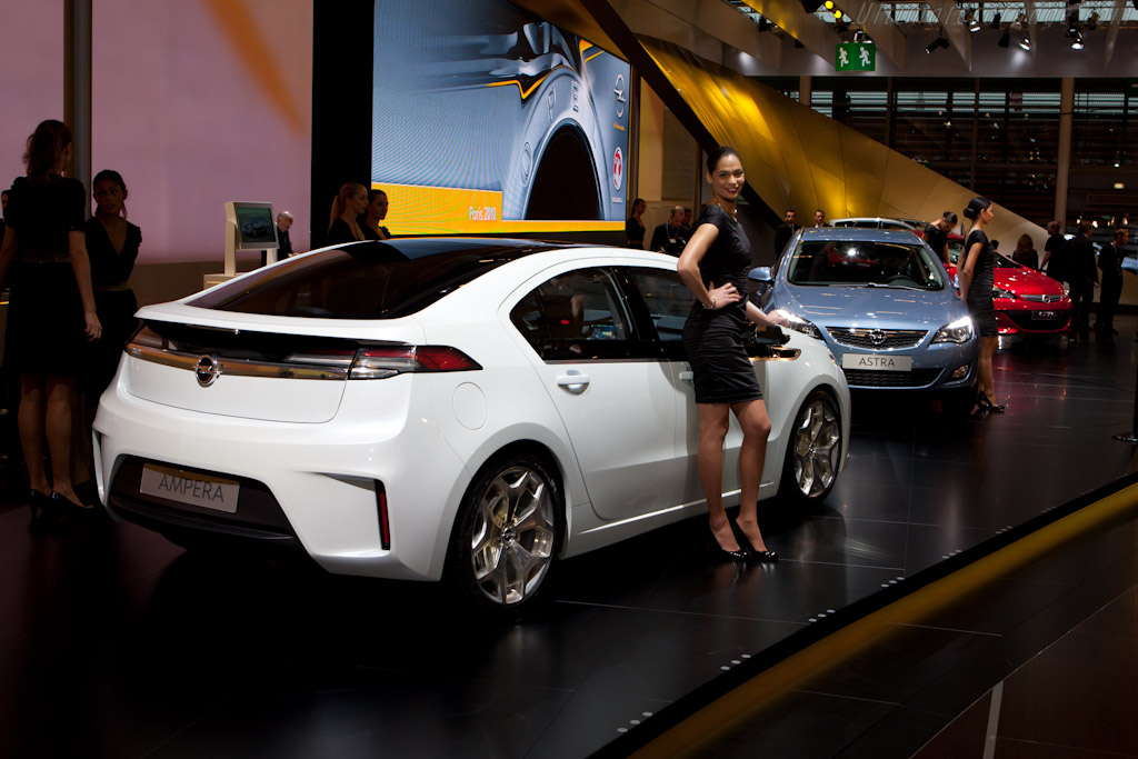 Opel Ampera   - 2010 Mondial de l'Automobile Paris