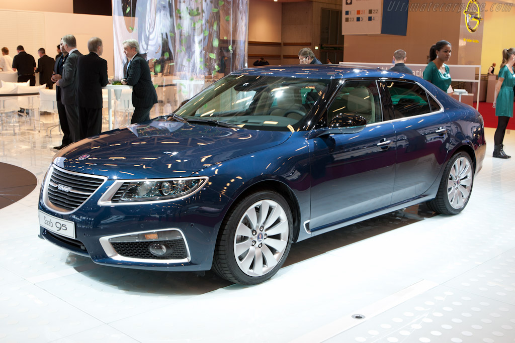 Saab 9-5   - 2010 Mondial de l'Automobile Paris