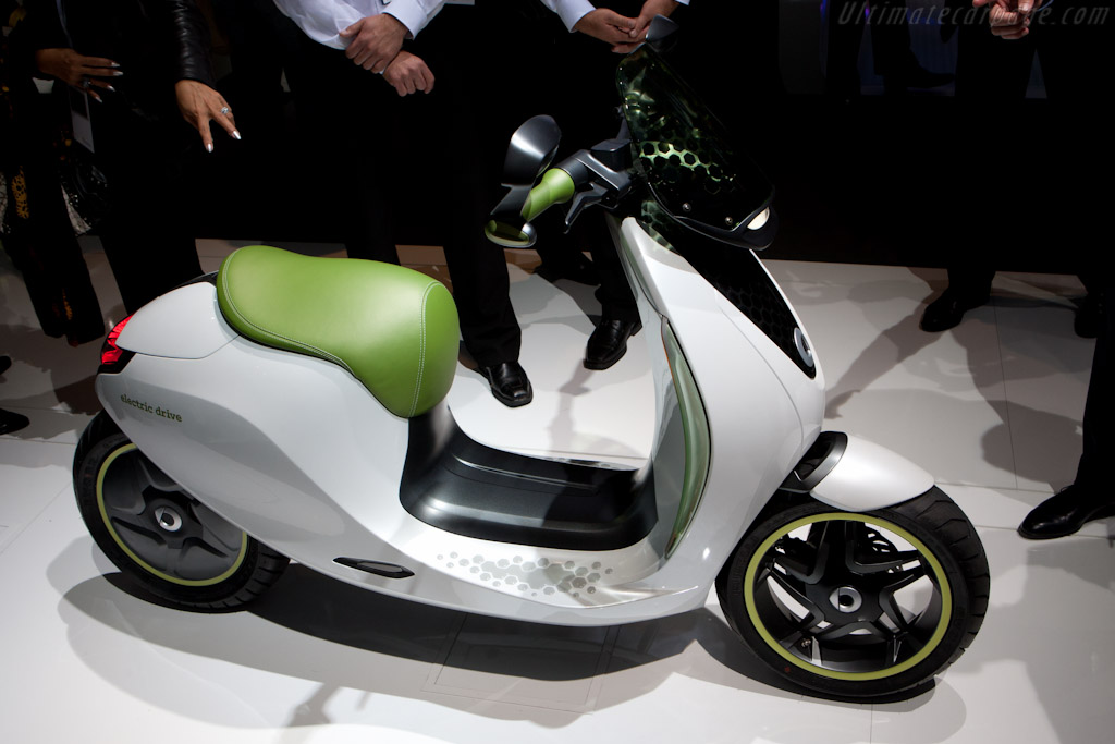 Smart Scooter   - 2010 Mondial de l'Automobile Paris