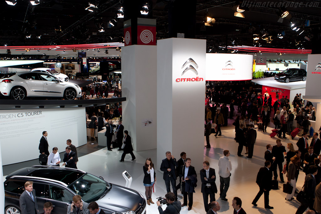 Welcome to Paris   - 2010 Mondial de l'Automobile Paris