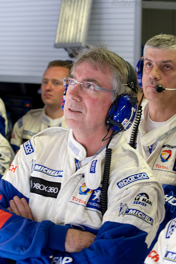 Anxious moments in the Peugeot pit   - 2008 Le Mans Series Monza 1000 km