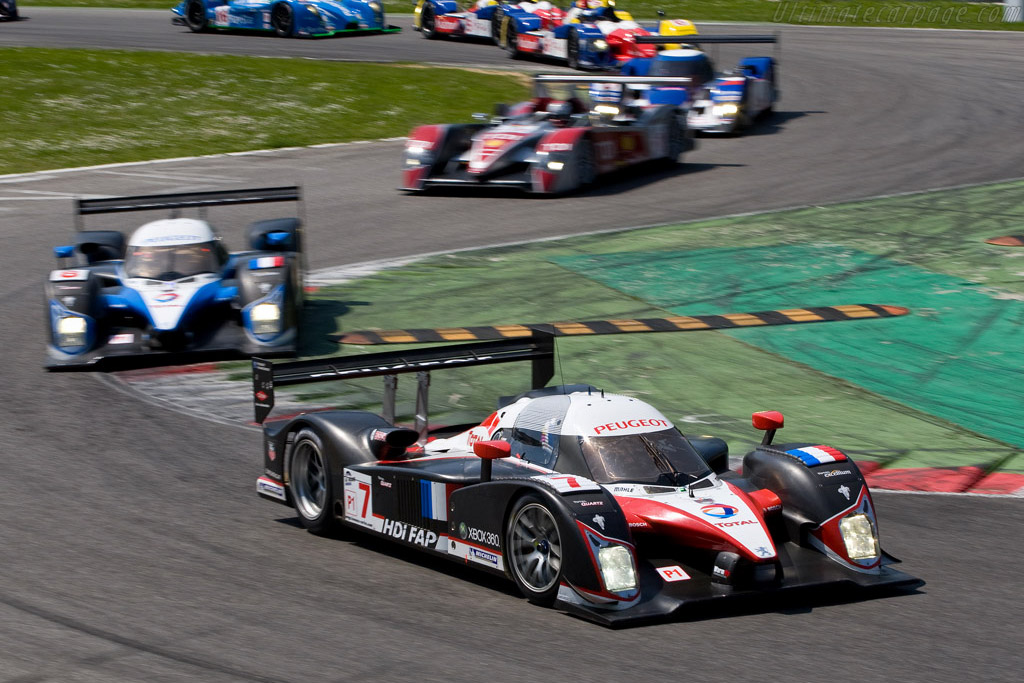 Off they go! - Chassis: 908-02  - 2008 Le Mans Series Monza 1000 km