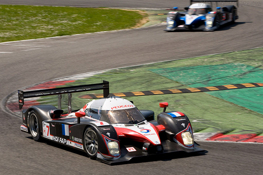 Pulling away from the start - Chassis: 908-02  - 2008 Le Mans Series Monza 1000 km