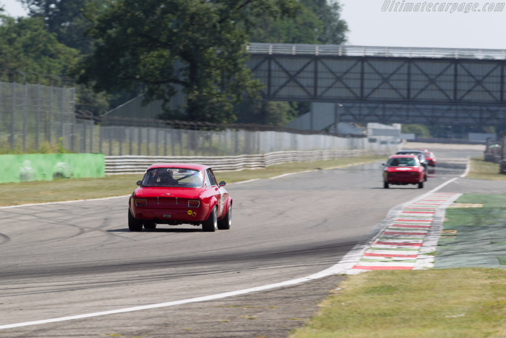 Alfa Romeo Giulia Sprint GTV - Chassis: 1234977 - Driver: Benedetto Cardillo - 2015 Monza Historic