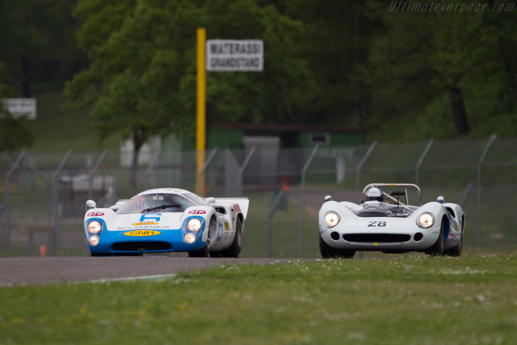 Lola T70 Mk3B - Chassis: SL76/153 - Driver: Leo Voyazides - 2014 Mugello Classic