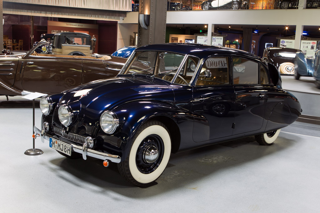 Tatra T87 - Chassis: 46089  - Mullin Automotive Museum